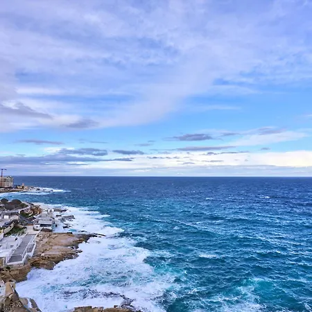 Coastal One Bedroom Retreat With Direct Breathtaking Sea Views Sliema Exterior photo