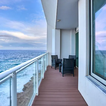Coastal One Bedroom Retreat With Direct Breathtaking Sea Views Sliema Exterior photo