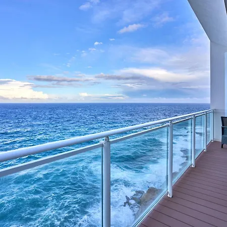 Coastal One Bedroom Retreat With Direct Breathtaking Sea Views Sliema Exterior photo