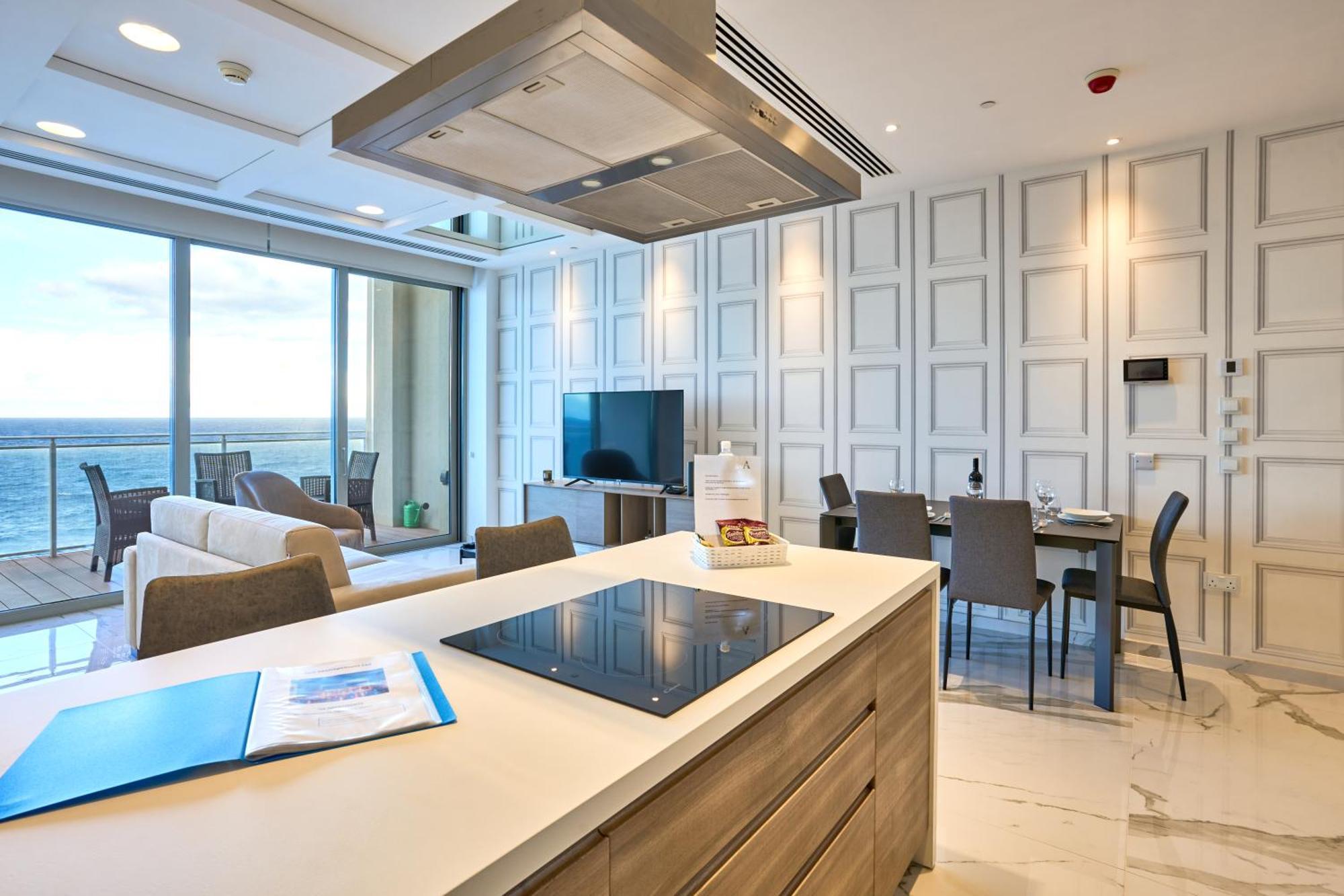 Coastal One Bedroom Retreat With Direct Breathtaking Sea Views Sliema